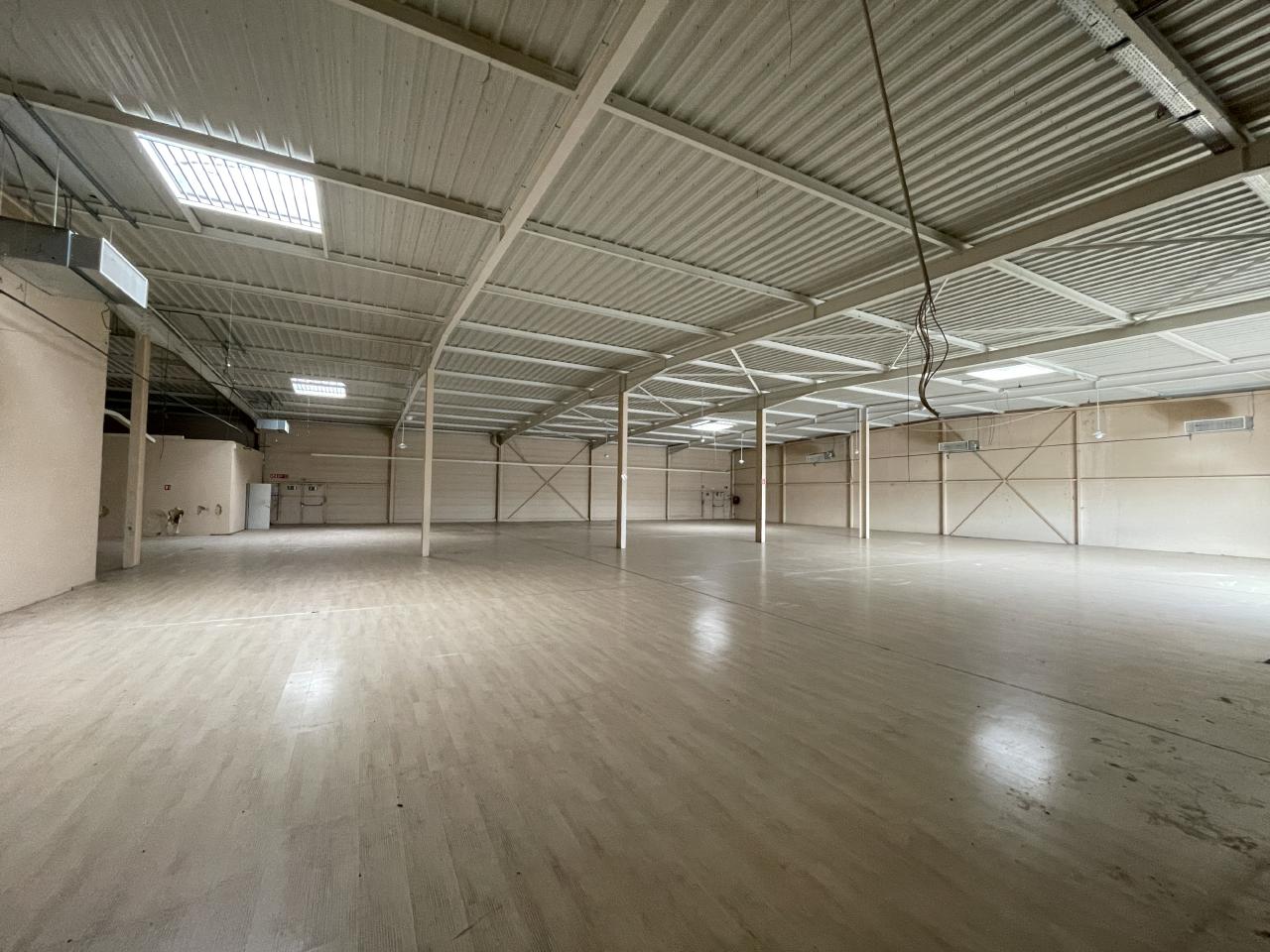 Local d'activité Dombasle-sur-Meurthe 1194m² Location local d'activité Dombasle-sur-Meurthe Meurthe-et-Moselle OLACT2310598 4